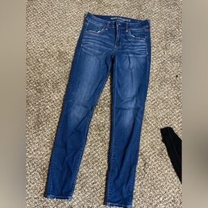 American eagle super stretch skinny jeans!